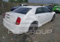 2013 Chrysler 300 photo