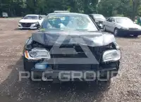 2013 Chrysler 300 photo