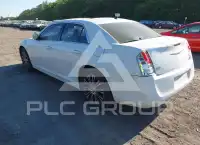 2013 Chrysler 300 фото