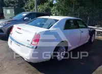 2013 Chrysler 300 фото