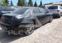 2013 Chrysler 300 photo