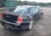 2013 Chrysler 300 photo