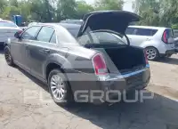 2013 Chrysler 300 photo