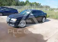 2013 Chrysler 300 фото