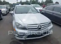 2013 Mercedes Benz C 250 фото