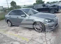 2013 Mercedes Benz C 250 фото
