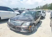 2013 Mercedes Benz C 250 фото