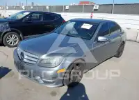 2013 Mercedes Benz C 250 photo