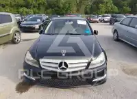 2013 Mercedes Benz C 250 фото