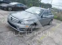 2013 Mercedes Benz C 250 фото