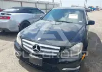 2013 Mercedes Benz C 250 фото