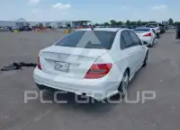 2013 Mercedes Benz C 250 фото