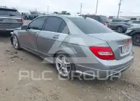 2013 Mercedes Benz C 250 фото