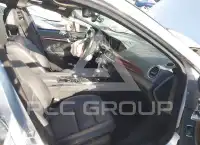 2013 Mercedes Benz C 250 фото