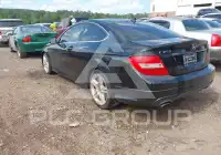 2013 Mercedes Benz C 250 фото