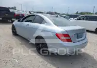 2013 Mercedes Benz C 250 фото