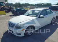 2013 Mercedes Benz C 250 фото