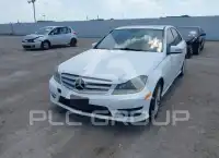 2013 Mercedes Benz C 250 фото