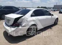 2013 Mercedes Benz C 250 фото