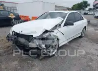2013 Mercedes Benz C 250 фото