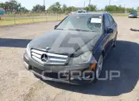2013 Mercedes Benz C 250 photo
