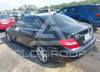 2013 Mercedes Benz C 250 фото
