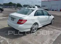 2013 Mercedes Benz C 250 фото