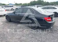 2013 Mercedes Benz C 300 фото