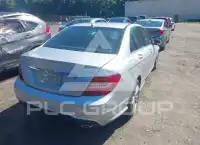 2013 Mercedes Benz C 300 фото