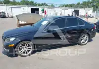 2013 Mercedes Benz C 300 фото