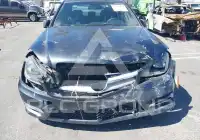 2013 Mercedes Benz C 300 фото