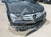 2013 Mercedes Benz C 300 photo