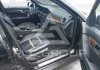 2013 Mercedes Benz C 300 фото