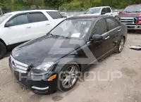 2013 Mercedes Benz C 300 фото