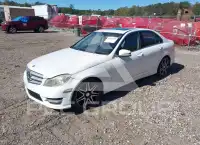 2013 Mercedes Benz C 300 фото