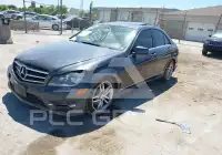 2013 Mercedes Benz C 300 photo