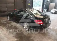 2013 Mercedes Benz C 300 фото
