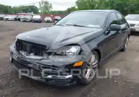 2013 Mercedes Benz C 300 фото