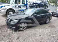 2013 Mercedes Benz C 300 photo