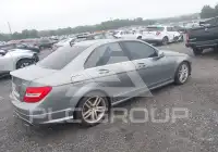 2013 Mercedes Benz C 300 фото