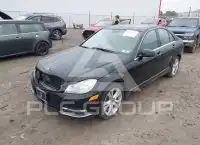 2013 Mercedes Benz C 300 фото