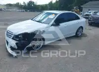2013 Mercedes Benz C 300 фото