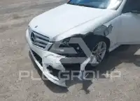 2013 Mercedes Benz C 300 фото