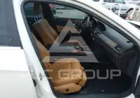 2013 Mercedes Benz E 350 photo