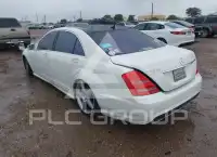 2013 Mercedes Benz S 550 фото