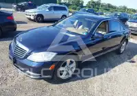 2013 Mercedes Benz S 550 фото
