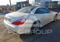 2013 Mercedes Benz SL 550 photo