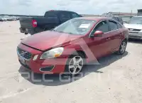 2013 Volvo S60 фото