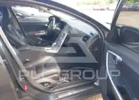 2013 Volvo S60 photo