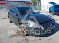 2013 Volvo S60 фото